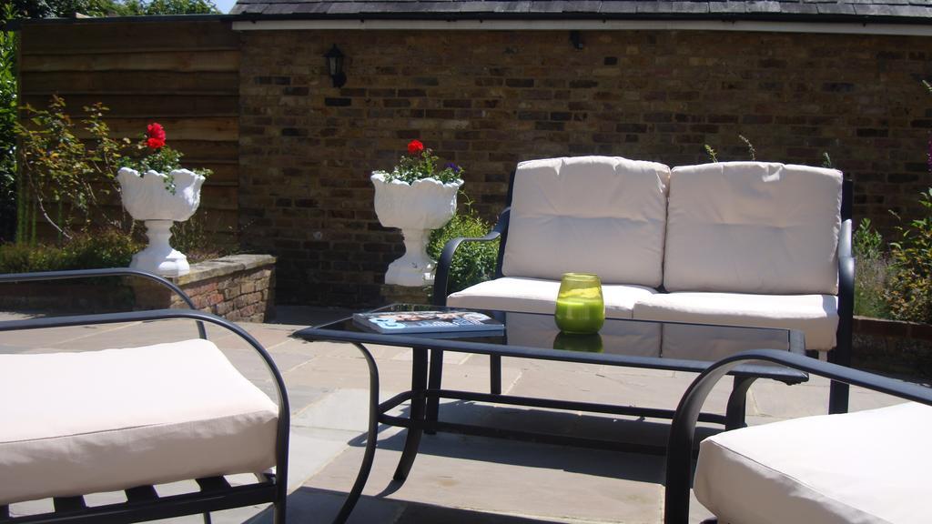 Pinfield Boutique Hotel Hedgerley Bagian luar foto